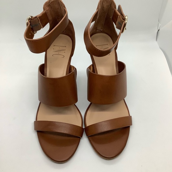 I*N*C INTERNATIONAL CONCEPTS SANDALS - Picture 2 of 10